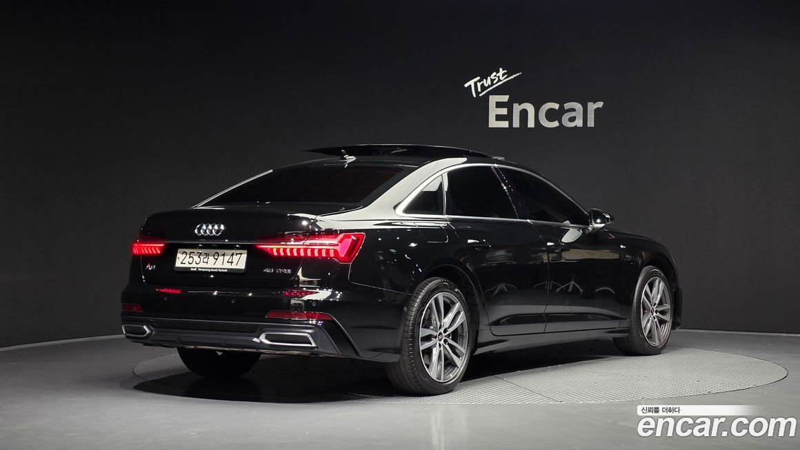 Audi A6 45 TFSI Premium, 2023