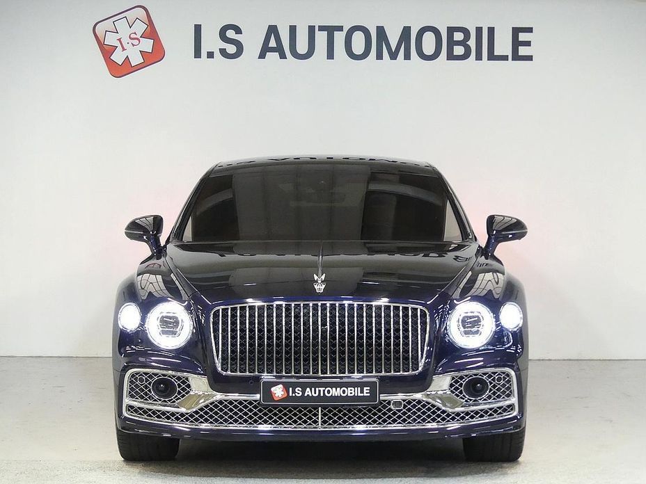 Bentley Flying Spur 4.0 Azure, 2023