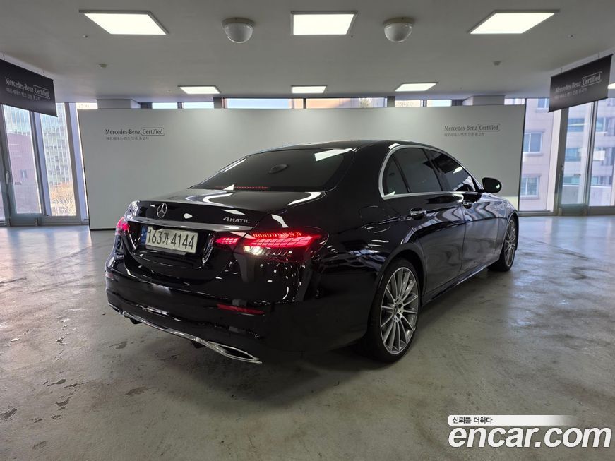 Mercedes-Benz E-Class E350 4MATIC AMG Line, 2021