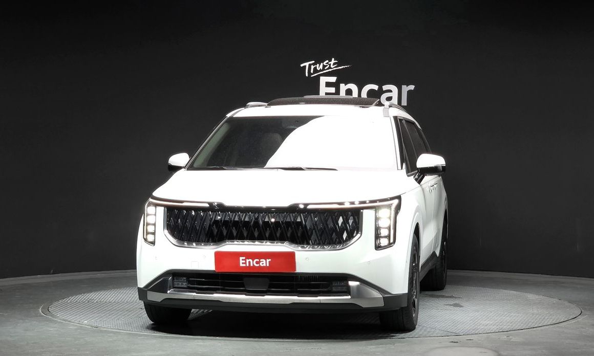 Kia Carnival 9-Seater Signature, 2025