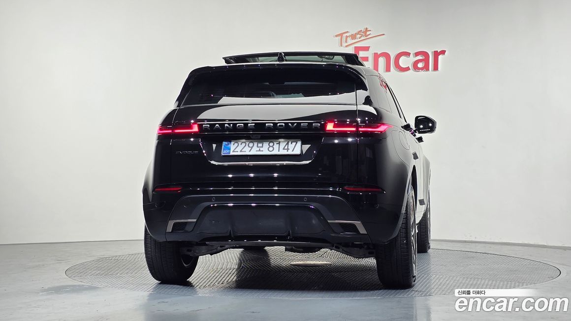 Land Rover Range Rover Evoque P250 Dynamic SE, 2025