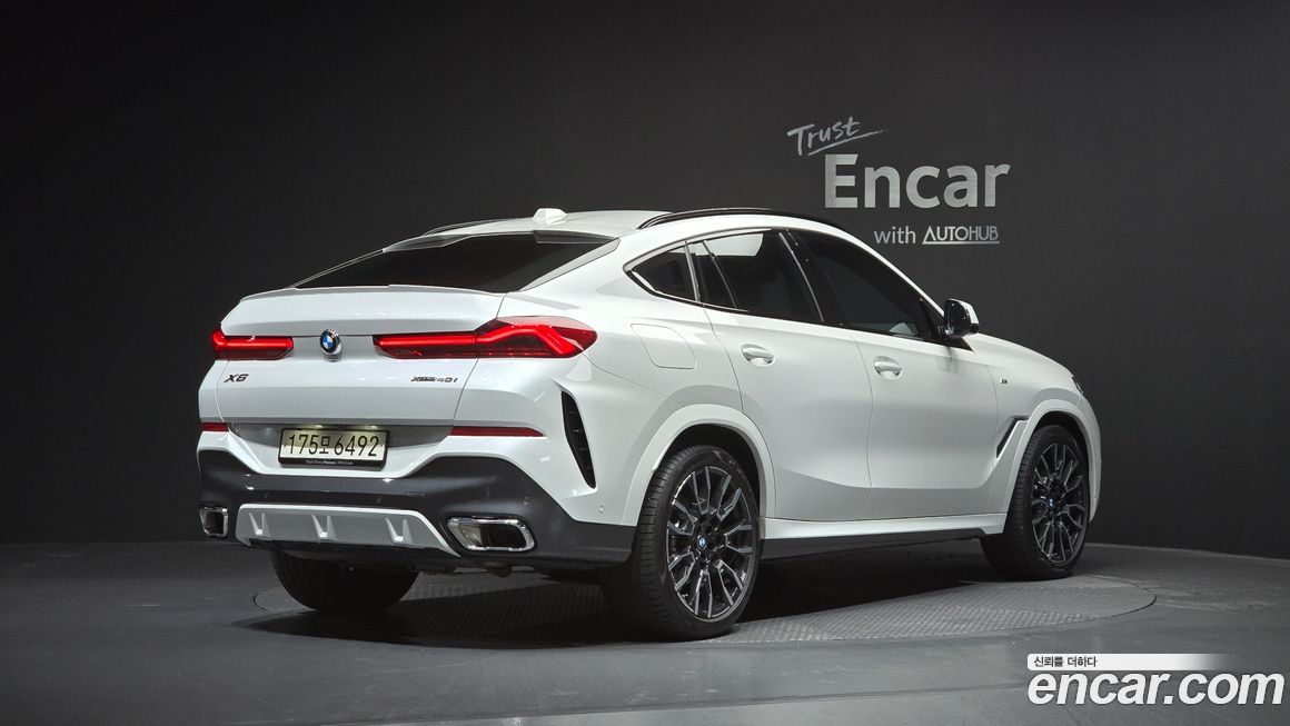 BMW X6 xDrive40i M Sport, 2025