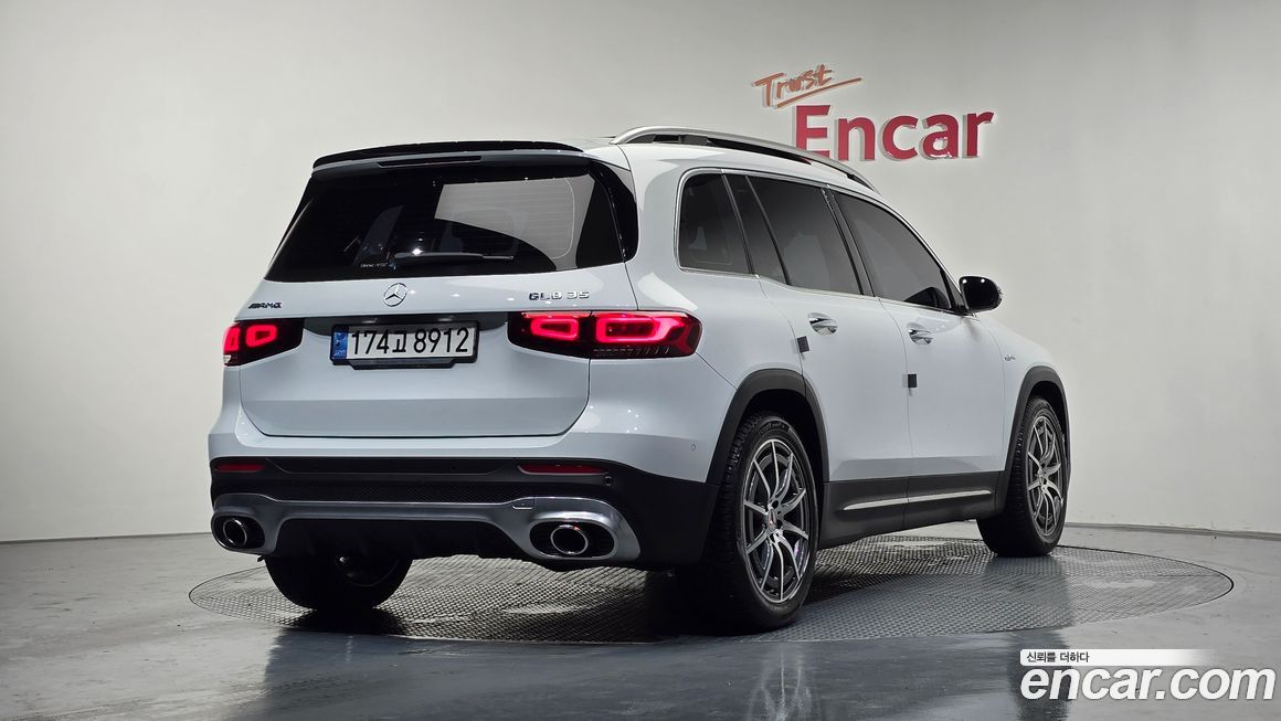 Mercedes-Benz GLB-Class AMG GLB35 4MATIC, 2023