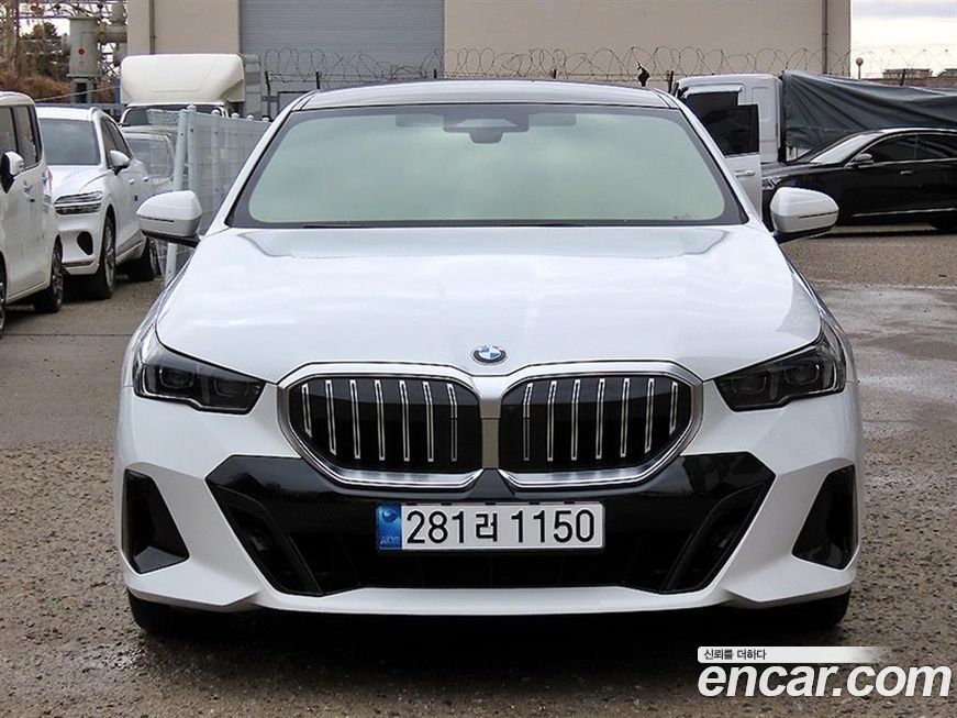 BMW 5-Series 520i M Sport, 2024