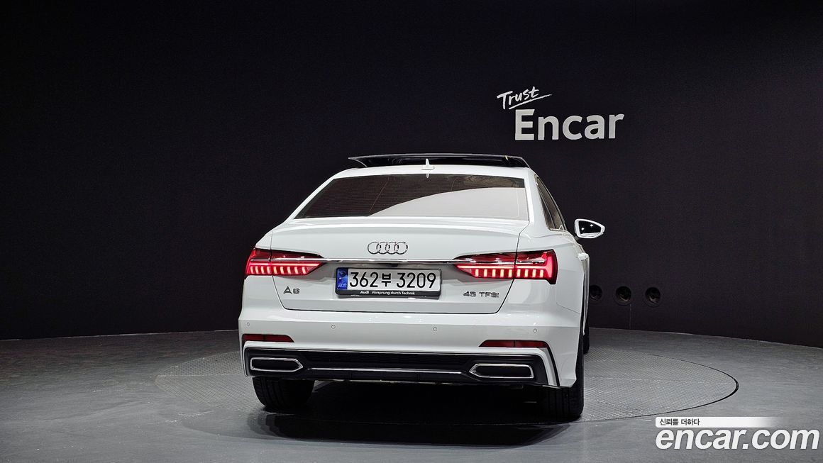 Audi A6 45 TFSI Premium, 2023