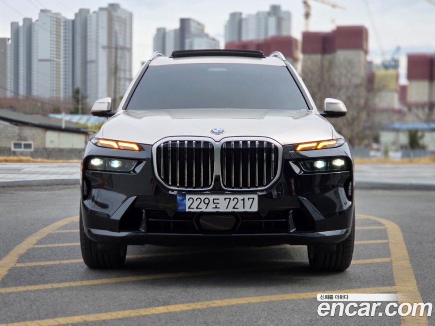 BMW X7 xDrive 40d Design Pure Excellence 6-Seater, 2024
