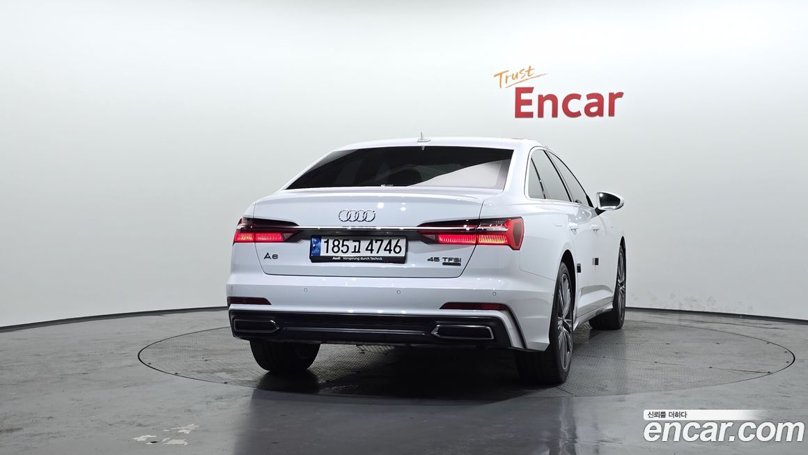 Audi A6 45 TFSI Quattro Premium, 2023