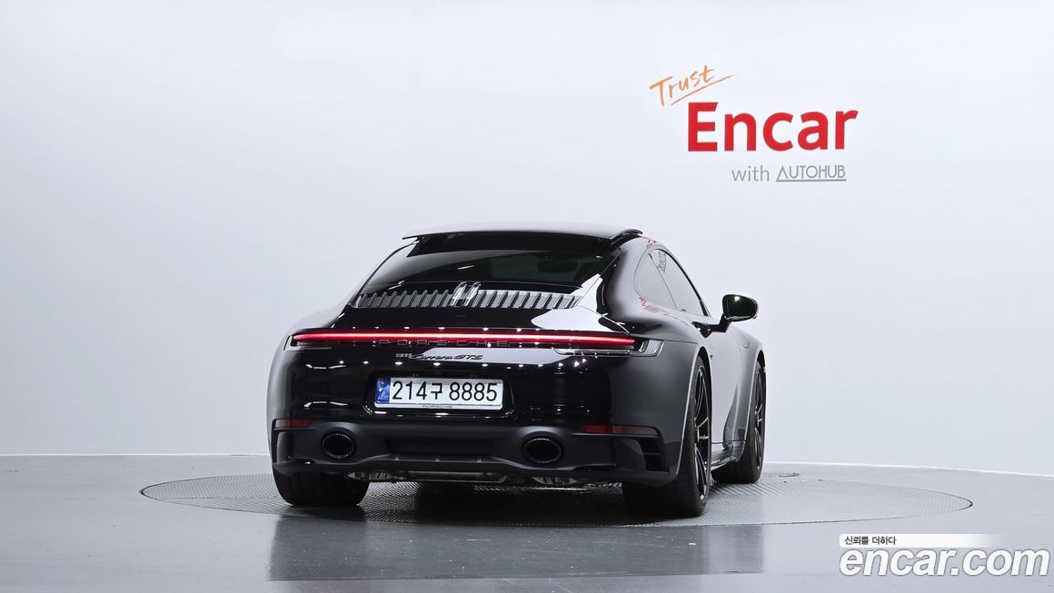 Porsche 911 Carrera GTS, 2024