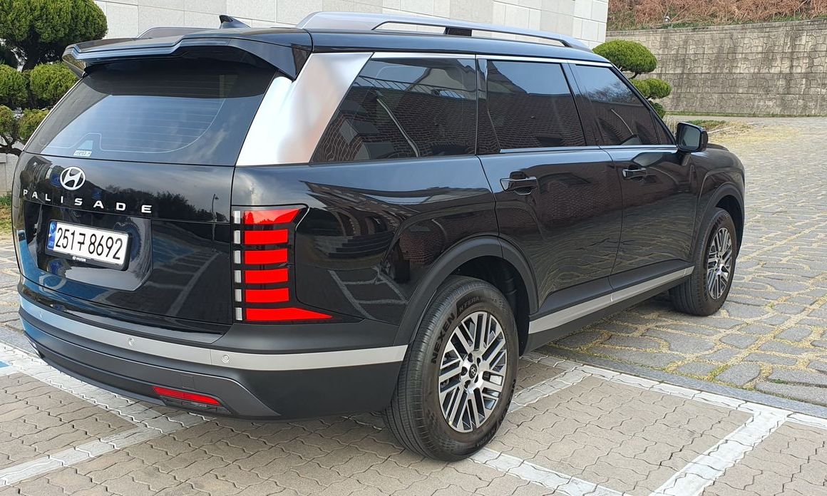 Hyundai Palisade Gasoline 2.5T 2WD 7-Seater, 2025