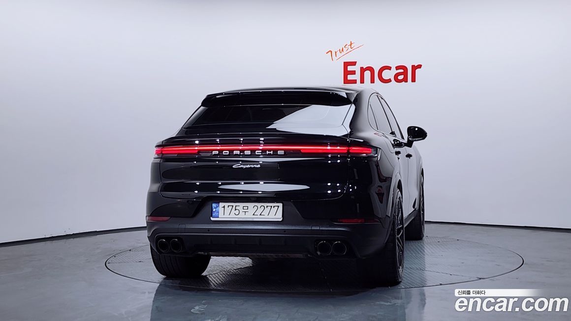 Porsche Cayenne 3.0 Coupe, 2024