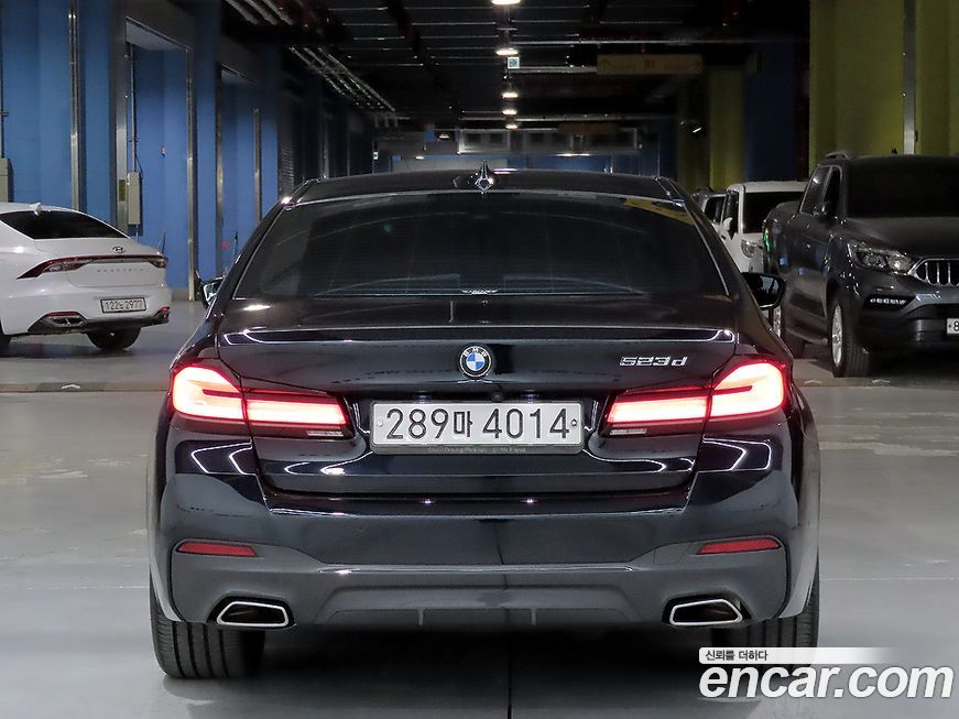 BMW 5-Series 523d M Sport, 2022