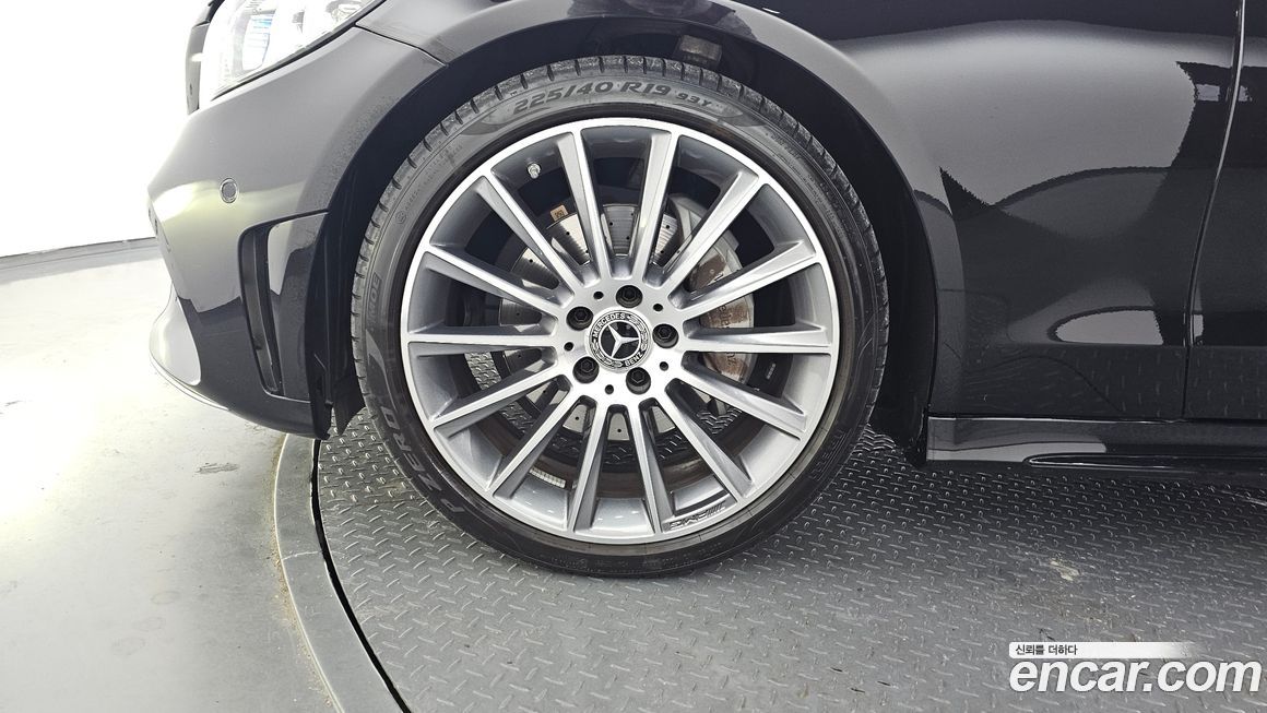 Mercedes-Benz C-Class C200 Coupe, 2023