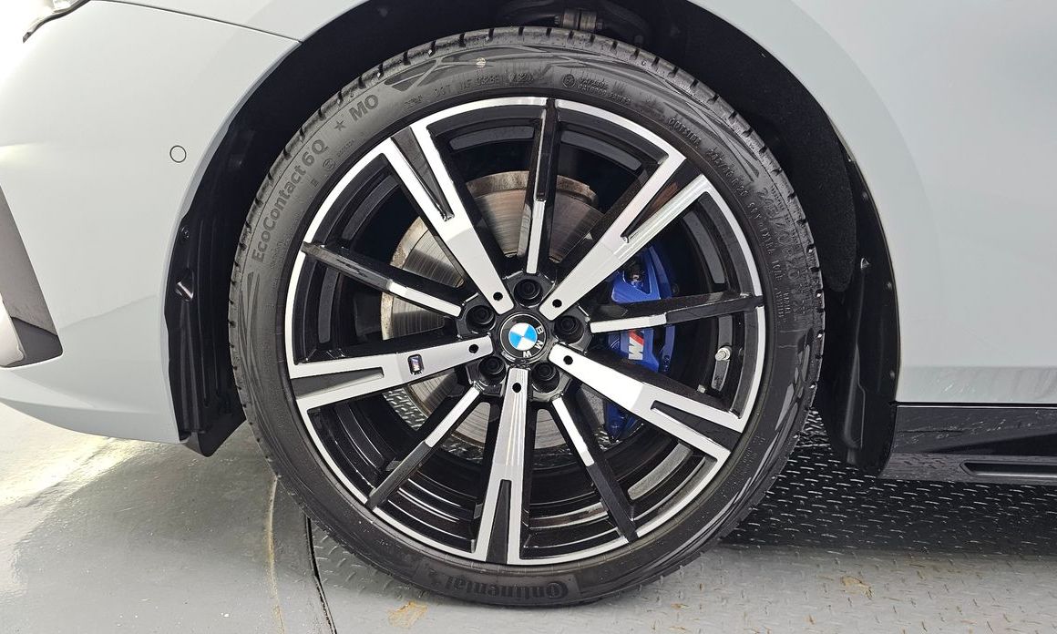 BMW 5-Series 530i xDrive M Sport, 2025