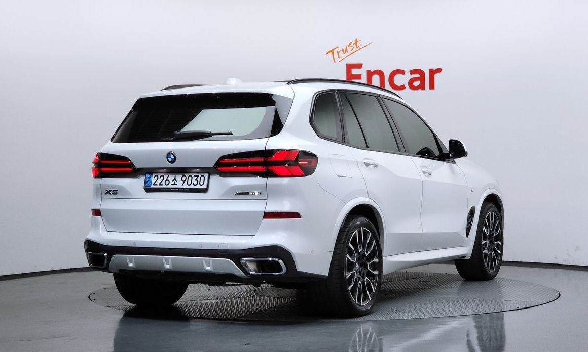 BMW X5 xDrive 40i M Sport, 2025