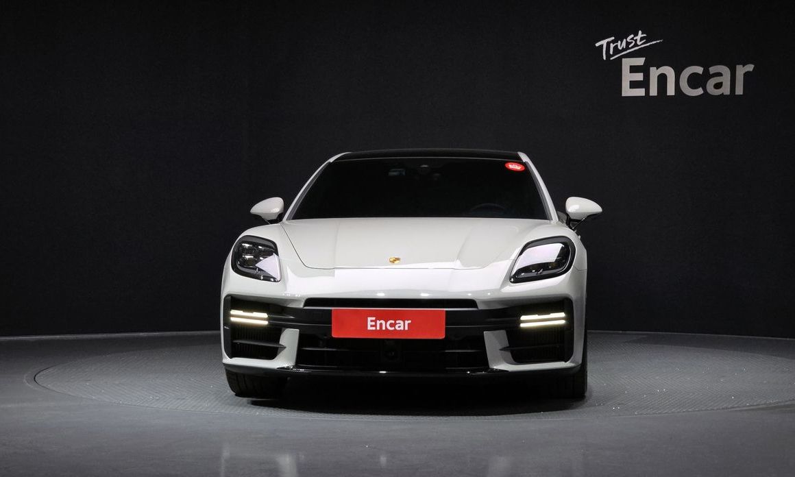 Porsche Panamera 4.0 GTS, 2025