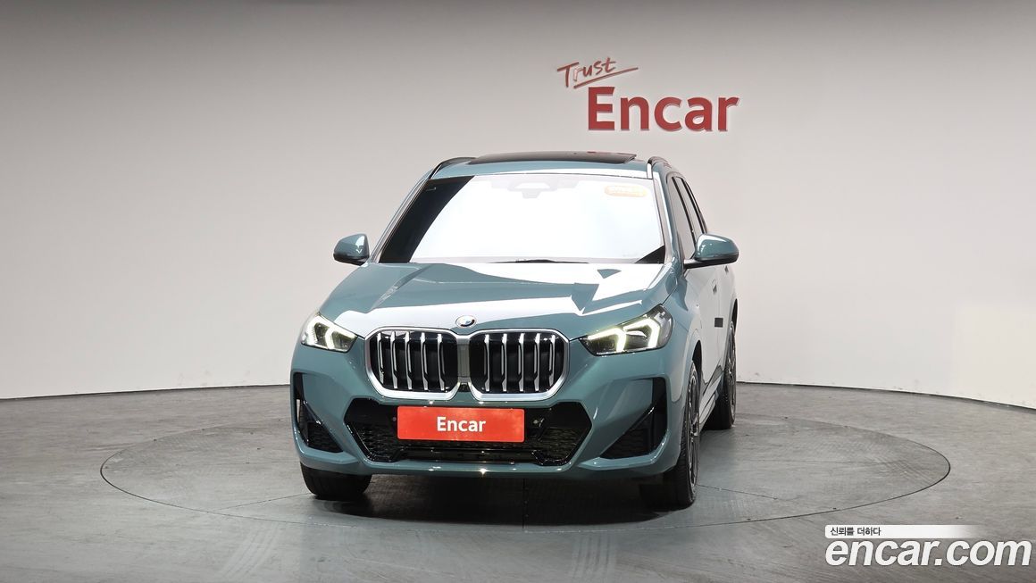 BMW X1 xDrive 20i M Sport, 2025