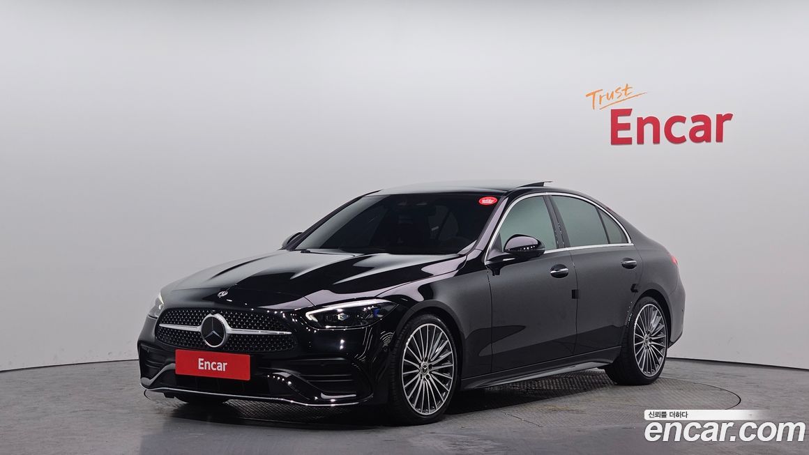 Mercedes-Benz C-Class C300 4MATIC AMG Line, 2024