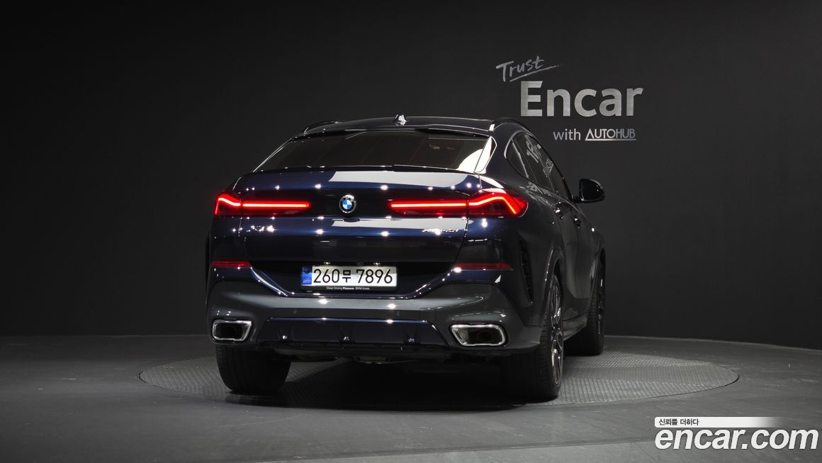 BMW X6 xDrive40i M Sport, 2025