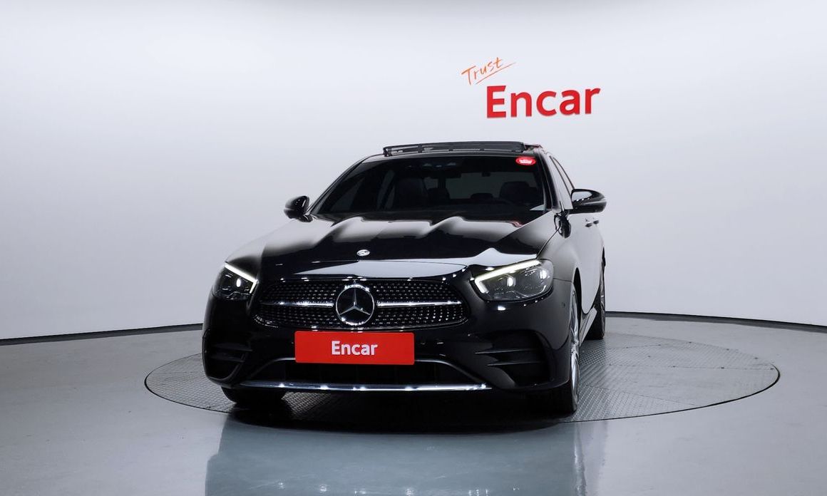 Mercedes-Benz E-Class E350 4MATIC AMG Line, 2022