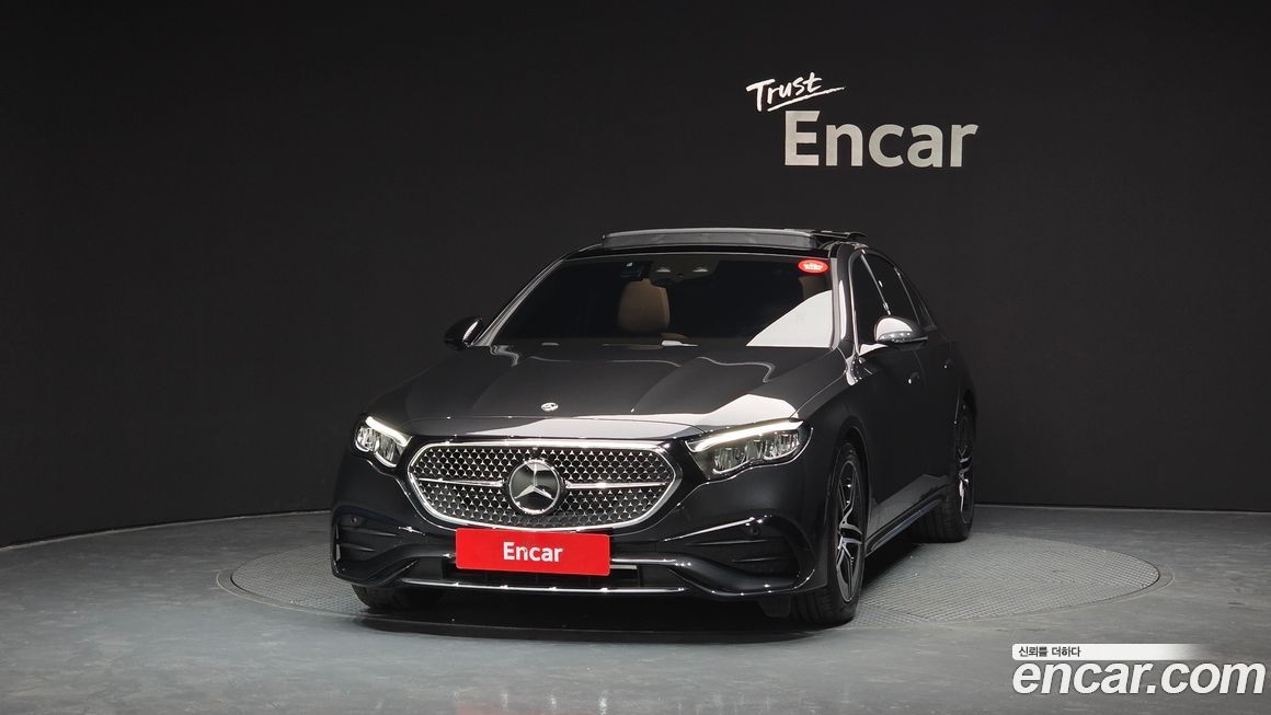 Mercedes-Benz E-Class E200 AMG Line, 2026