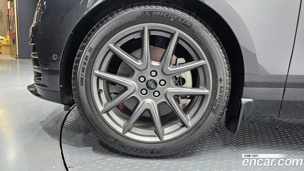 Land Rover Range Rover Velar 3.0 P400 Dynamic HSE, 2025