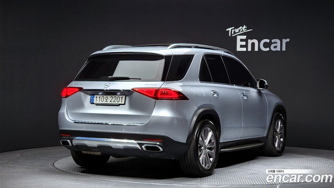 Mercedes-Benz GLE-Class GLE300d 4MATIC, 2022