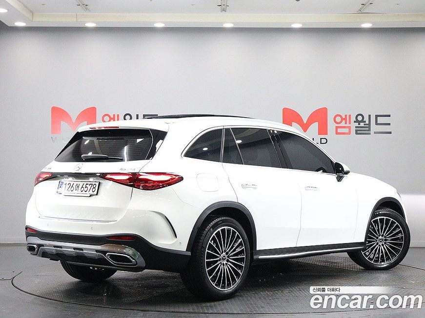 Mercedes-Benz GLC-Class GLC300 4MATIC AMG Line, 2025