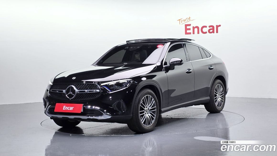 Mercedes-Benz GLC-Class GLC300 4MATIC Avnatgarde Coupe, 2025