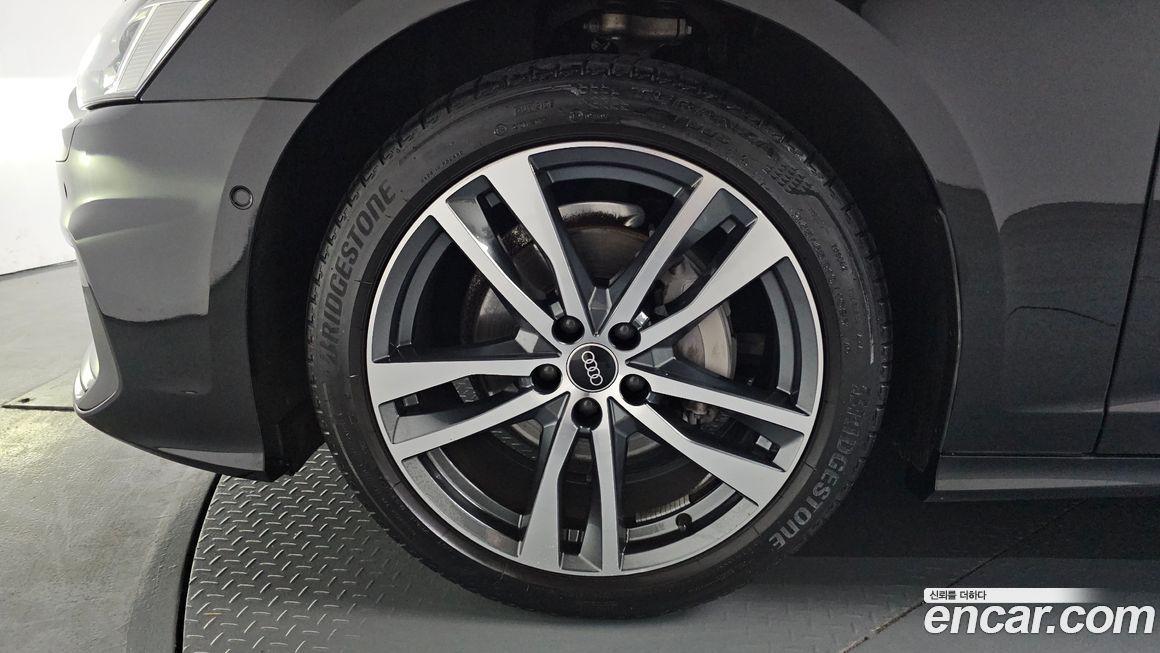 Audi A6 40 TDI Premium, 2022
