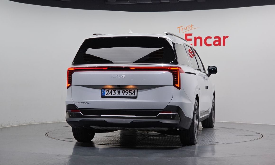 Kia Carnival 9-Seater Noblesse, 2025