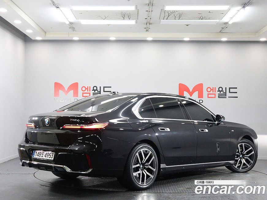 BMW 7-Series 740d xDrive M Sport, 2025