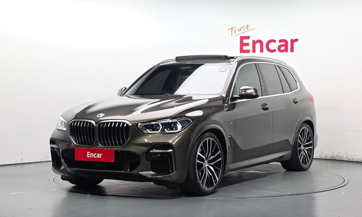 BMW X5 M50i, 2023