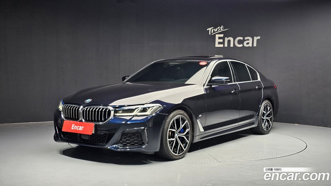 BMW 5-Series 530i M Sport Package, 2023