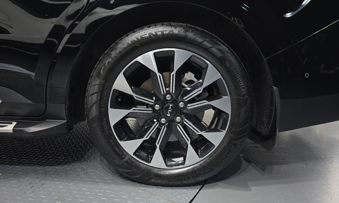 Kia Carnival 7-Seater Signature, 2022