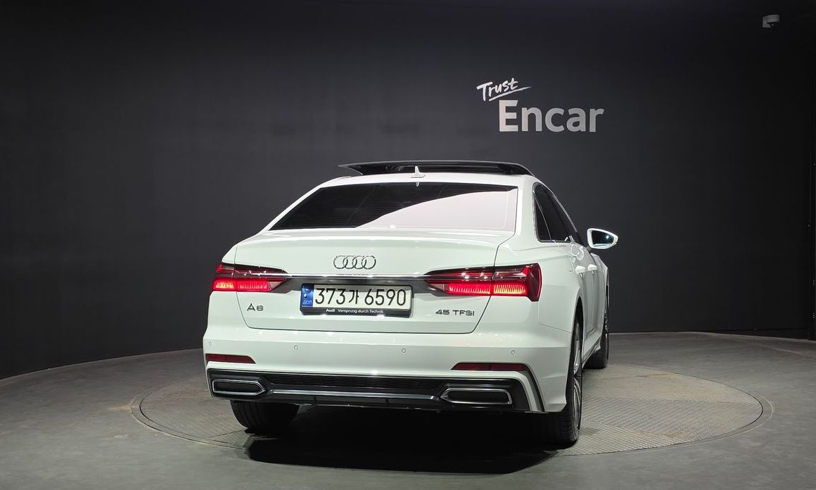 Audi A6 45 TFSI Premium, 2023