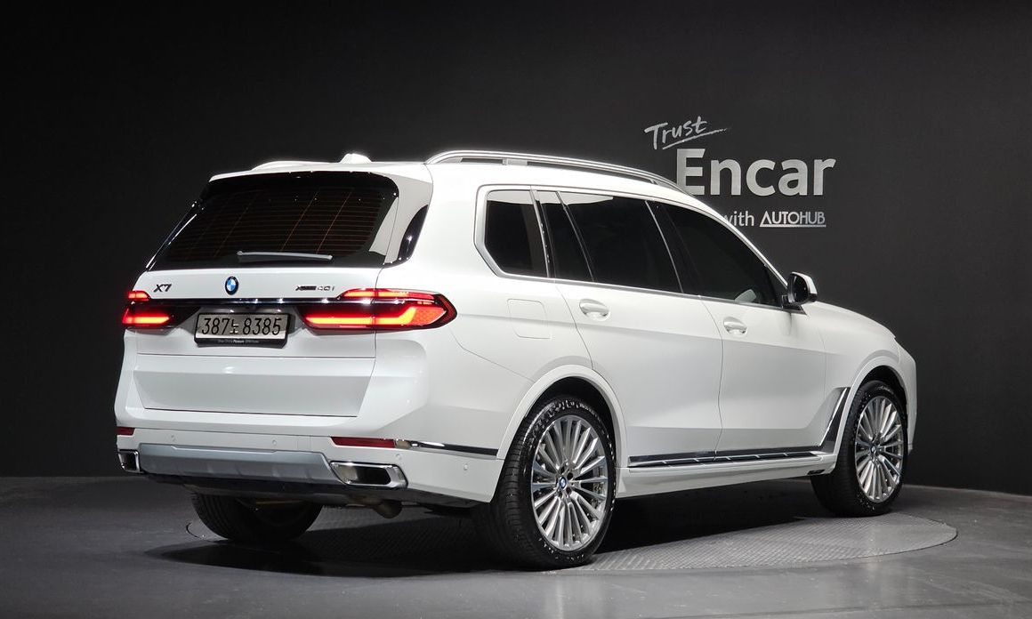 BMW X7 xDrive 40i Design Pure Excellence 6-Seater, 2024