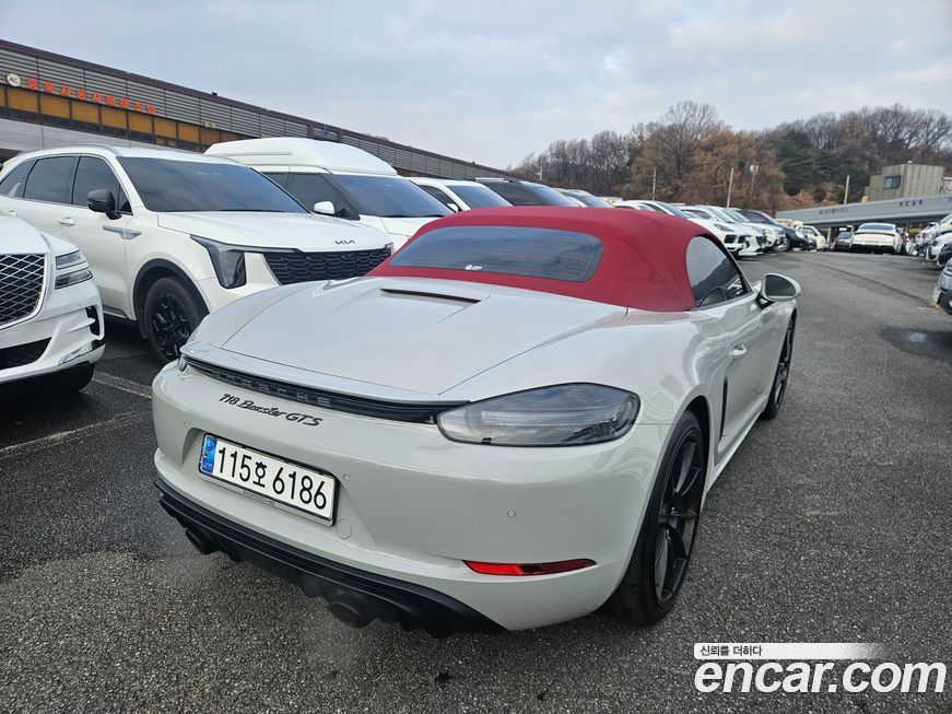 Porsche 718 4.0 GTS, 2024