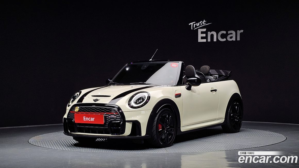Mini Cooper Convertible JCW, 2022