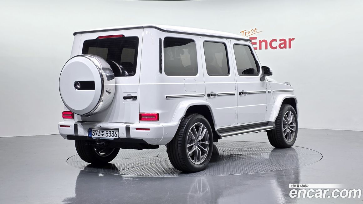 Mercedes-Benz G-Class G450d, 2026
