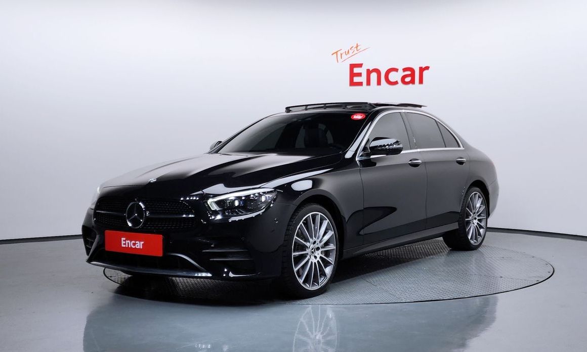 Mercedes-Benz E-Class E350 4MATIC AMG Line, 2022