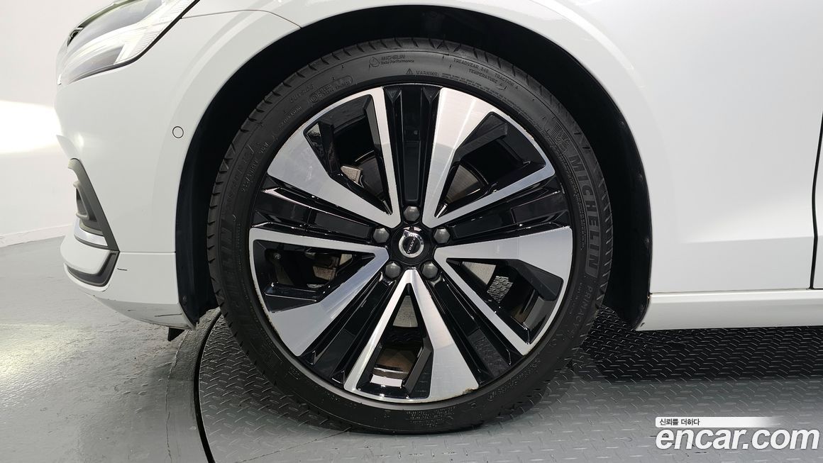 Volvo S60 B5 Ultimate Bright, 2023