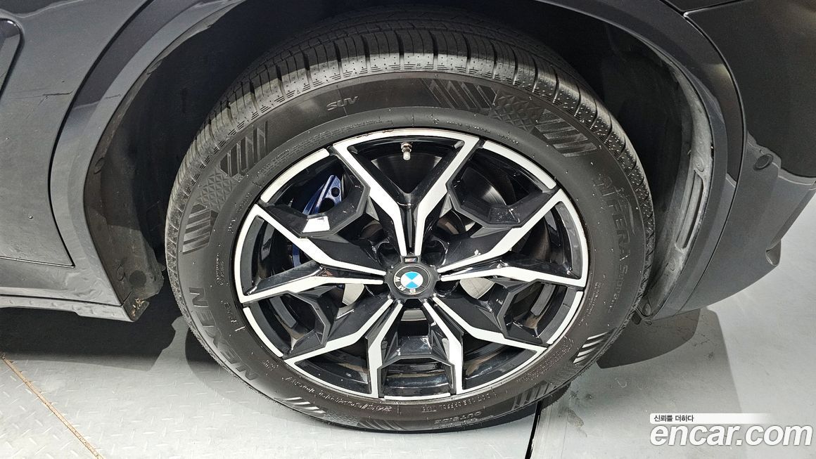 BMW X4 xDrive20i M Sport, 2022