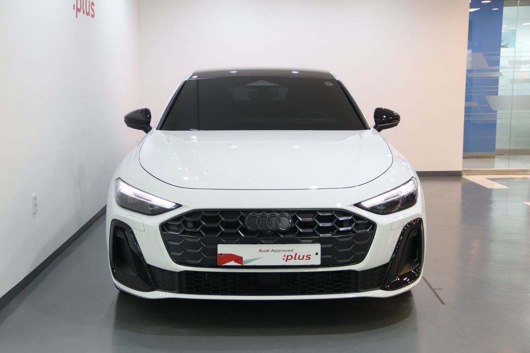 Audi A5 40 TFSI Quattro S Line Black Edition, 2025