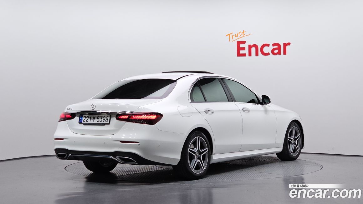 Mercedes-Benz E-Class E250 AMG Line, 2023