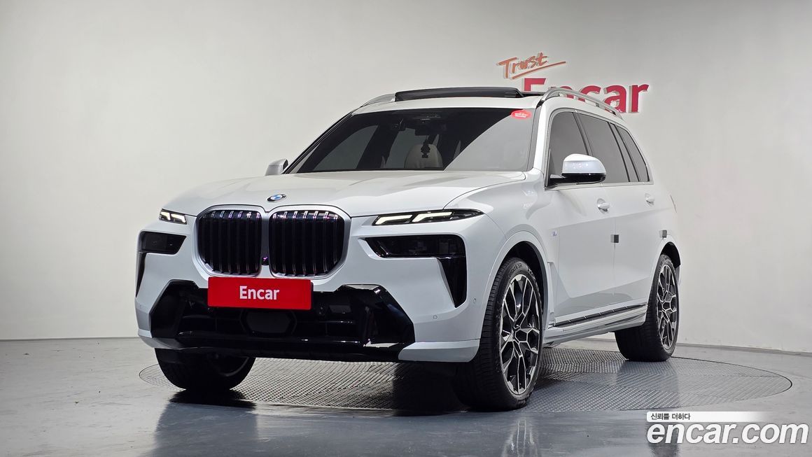 BMW X7 xDrive 40i M Sport 6STR, 2025