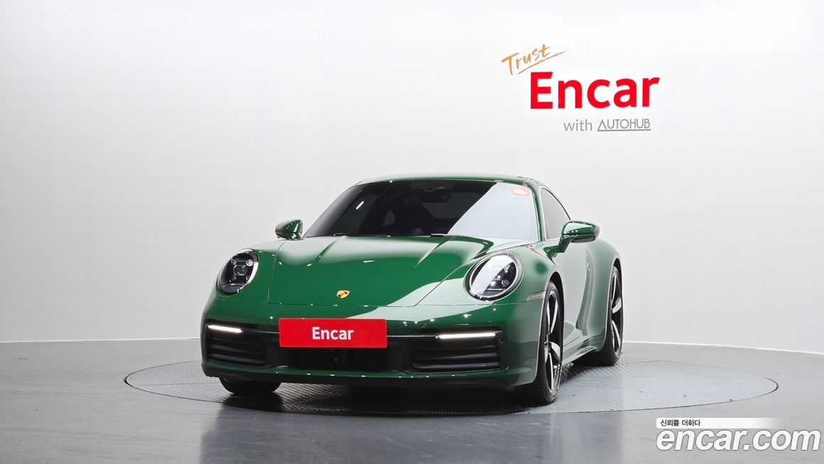 Porsche 911 Carrera 4S, 2024