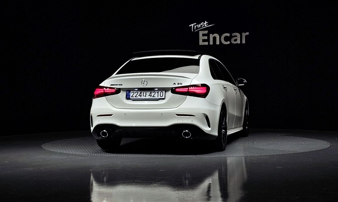 Mercedes-Benz A-Class AMG A35 4MATIC Sedan, 2024