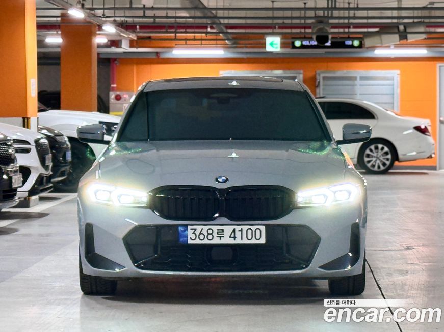 BMW 3-Series 320i M Sport, 2024