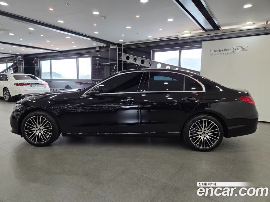 Mercedes-Benz C-Class C200 Avantgarde, 2025