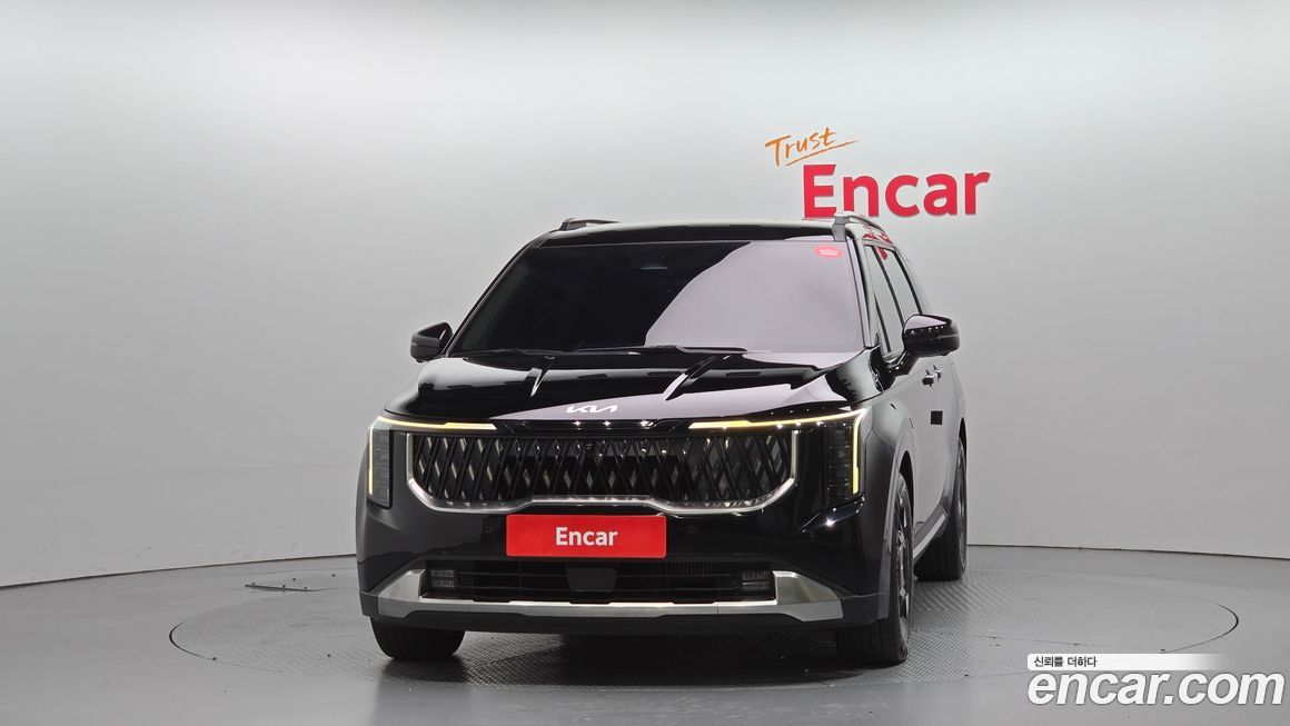 Kia Carnival 9-Seater Signature, 2024